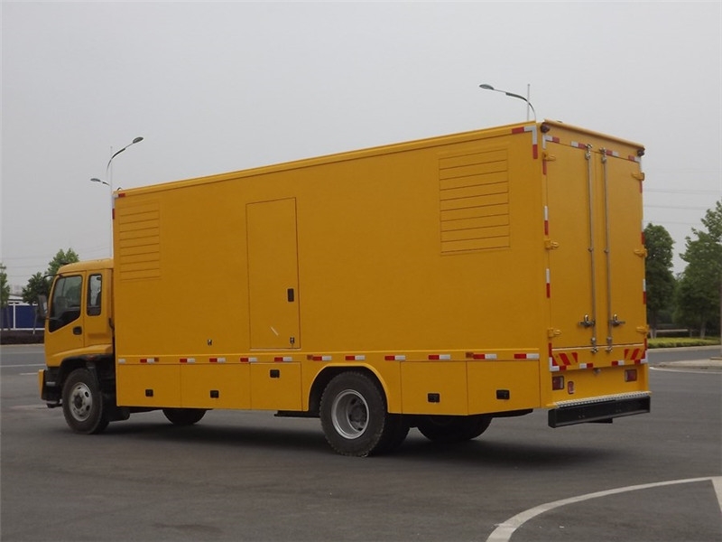 柯坪租赁发电机-柴油发电机组机房烟管的布置与安装