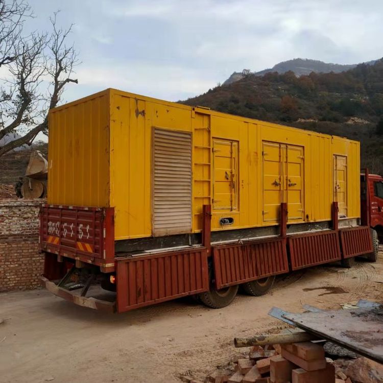 柯坪200kW 发电机组在带电阻性负载时，输出功率会受到哪些因素的影响？